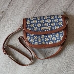 *LAST CHANCE* NWOT Stylish Crossbody Bag in Blue and Brown